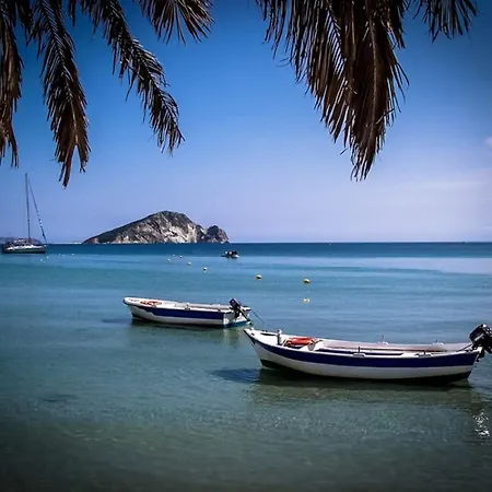Βίλα Charming In Agrilia With Private Pool