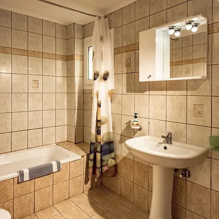 Charming In Agrilia With Private Pool Λαγανάς